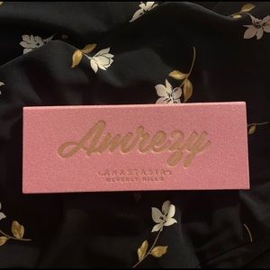 Anastasia Beverly Hills X Amrezy Palette